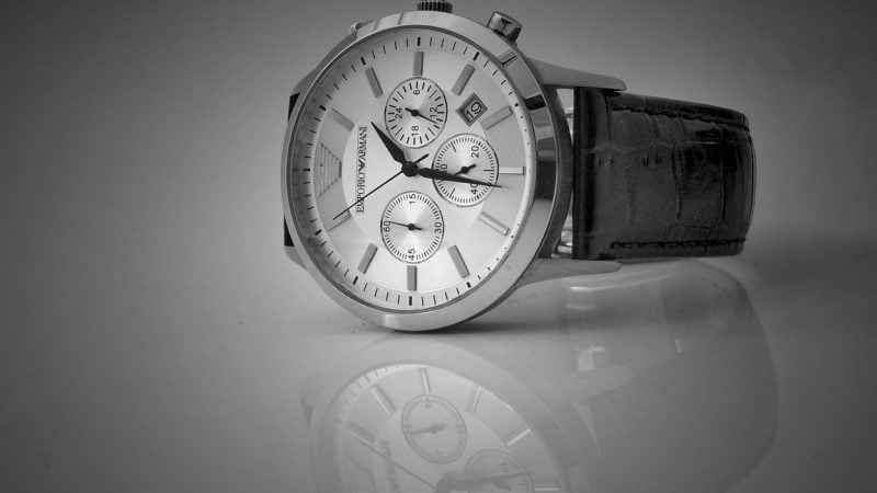Koperta zegarka – czym dokładnie jest?