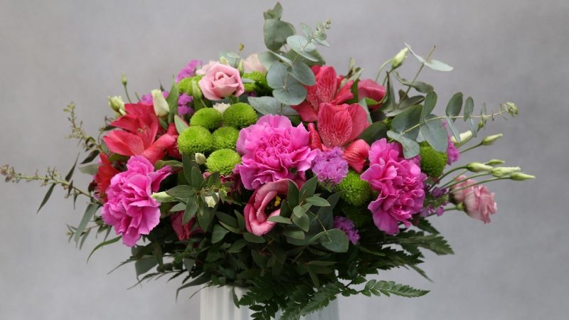 Ile zarabia florysta? O pracy w kwiaciarni