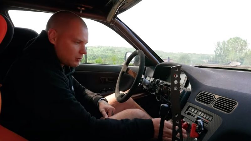 Budda – skąd ma pieniądze? Kto to jest? Wiek, ojciec, wypożyczalnia, fotowoltaika, samochody