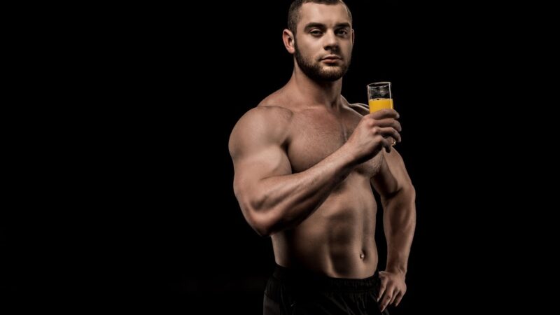 Alkohol po treningu: wpływ na regenerację i budowanie mięśni 